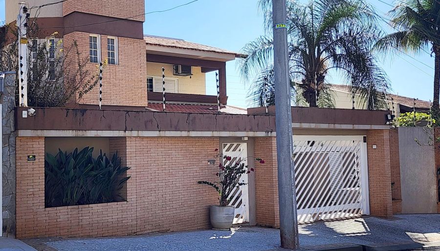 Casa Alto Padr�o - Venda - Jardim Calif�rnia - Ribeir�o Preto - SP